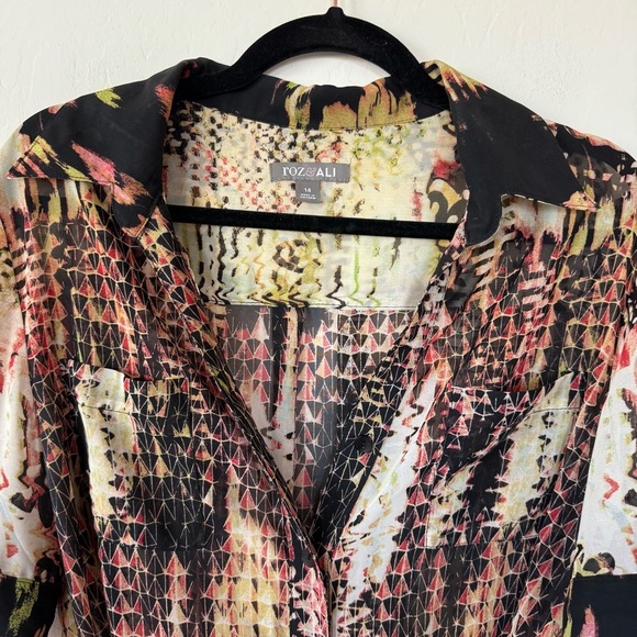 Roz & Ali Boho Plus Size Sheer Short Sleeve Button Down Tunic Top Size 14 - Picture 6 of 10